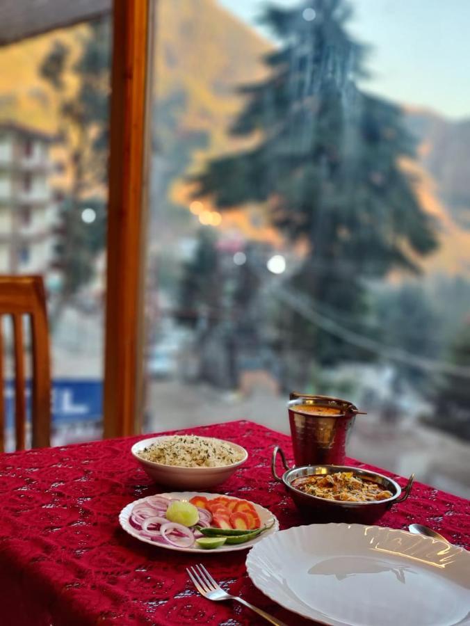 Hotel Om Palace McLeod Ganj Dış mekan fotoğraf